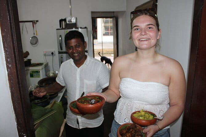 Explore Galle's Hidden Gems & Dine With Locals - A Prabhath-led Galle day that feels personal, not scripted