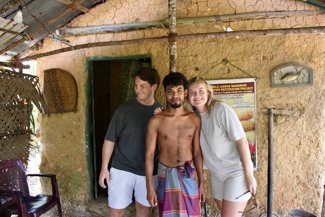 Explore Galle's Hidden Gems & Dine With Locals - Sea Turtle Farm and Hatchery in Habaraduwa: conservation you can see up close