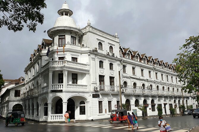 Explore Sri Lanka (self- arranged accommodation) - The 6:00 a.m. Knuckles Mountain Trek From Kandy
