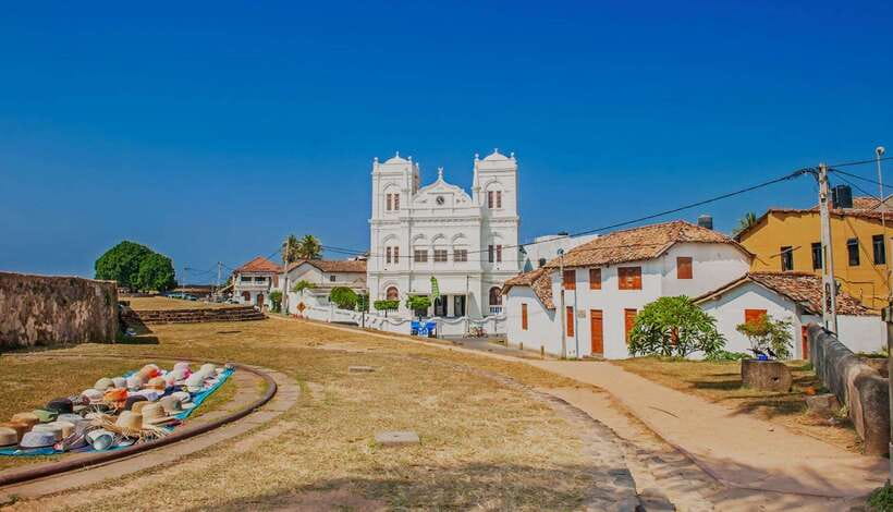 From Colombo: Galle, Bentota Coastal Highlights Private Tour - Galle Dutch Fort: a UNESCO walk you can actually enjoy