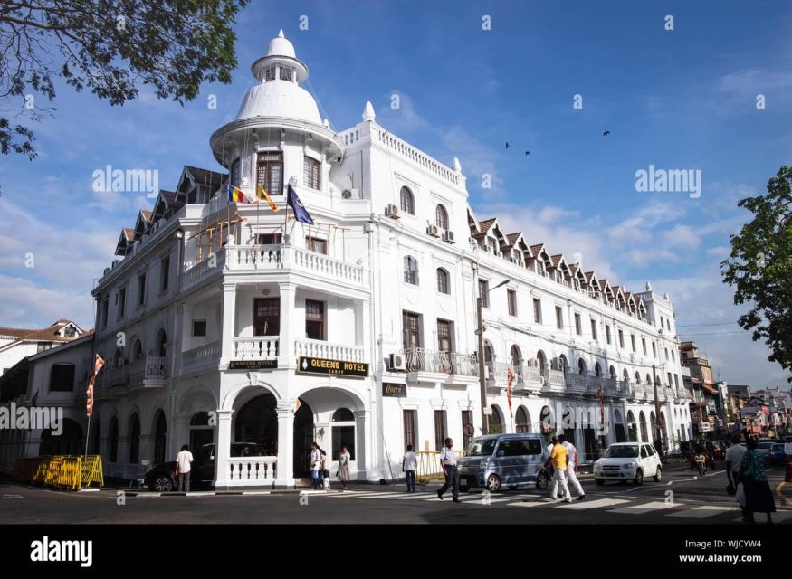 From Colombo: Kandy, Pinnawala and Tea Factory Full-Day Trip - Temple of the Sacred Tooth Relic in Kandy: The Dress Code and the Moment