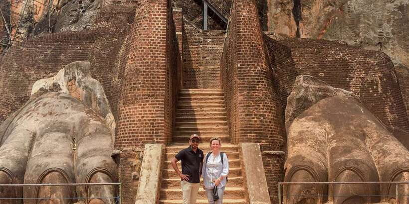 From Colombo: Sigiriya and Dambulla Full-Day Private Tour - Dambulla Cave Temple: Buddha Murals, Five Caves, and the Golden Temple Feel