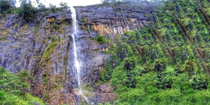 From Ella: Diyaluma Falls Full-Day Tour with Lunch - The ride to Koslanda: photo stops and scenic value