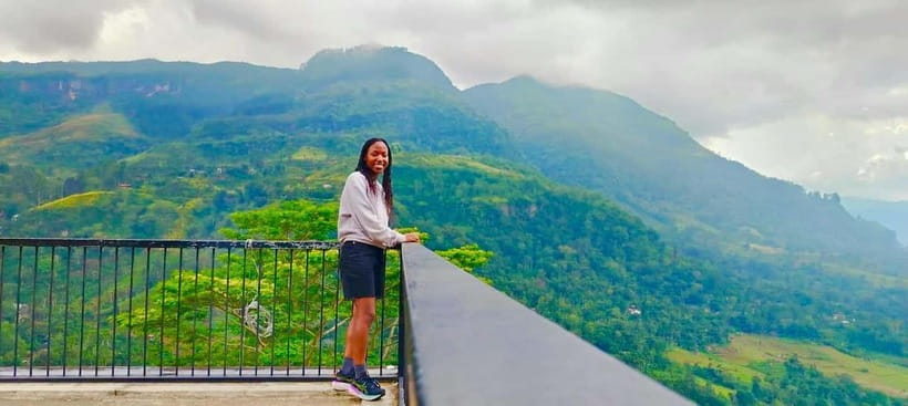 From Kandy: Ella Drop Tour via Nuwara Eliya - Asgiriya Stupa and the temple stop that sets the tone