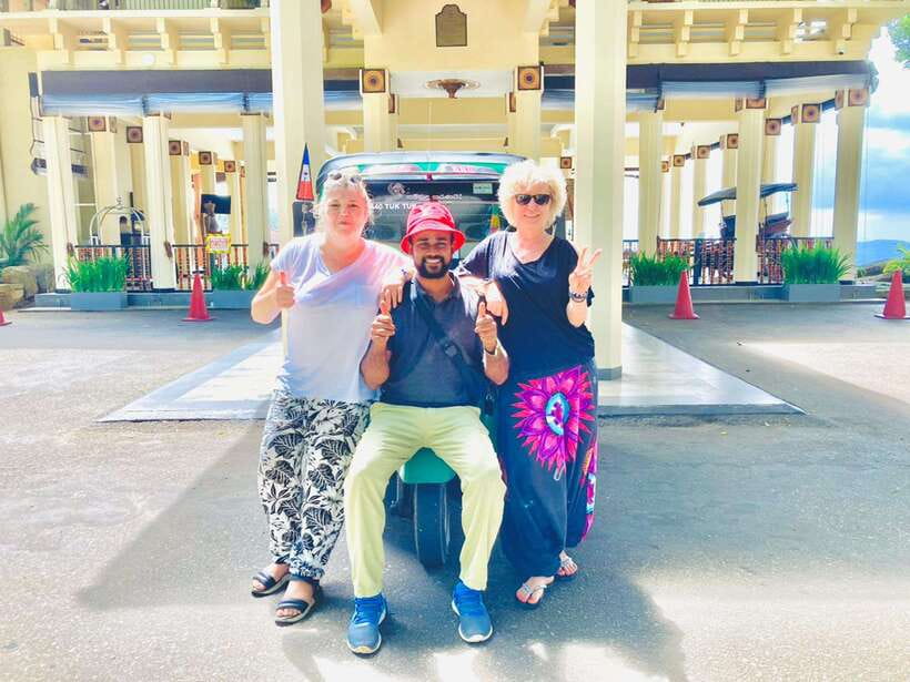 From Kandy : Pinnawala Elephant Orphanage & Ambuluwawa Tower - Should you book? My straight take