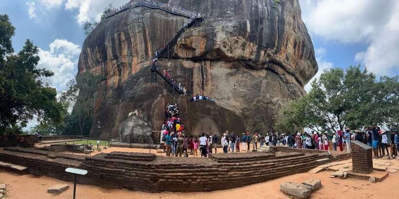 From Kandy: Sigiriya, Dambulla and Minneriya Private Tour - Getting Started: Pickup, Air-Conditioned Comfort, and a Real Schedule