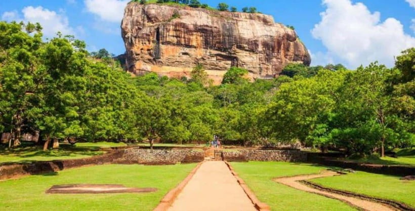 From Kandy: Sigiriya Guided Tuk-Tuk Tour - Pickup, Small Group Size, and the Driver-Guide Advantage