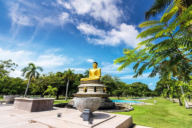 Full-Day Colombo City Tour (Private Car) - Cinnamon Gardens area: Viharamahadevi Park and the Town Hall frontage