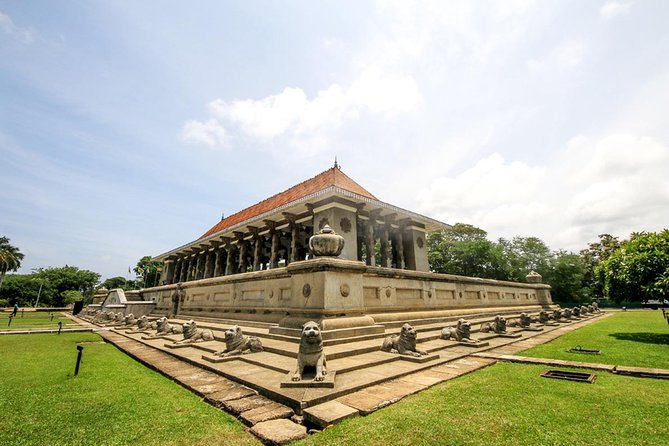Full-Day Colombo City Tour (Private Car) - Laksala state store and Lotus Tower: souvenirs plus a skyline moment