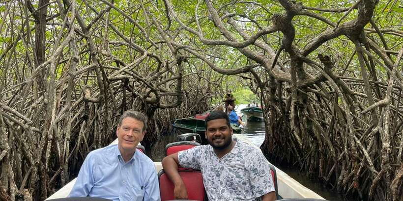 Galle and Bentota Day Tour from Colombo - Pickup, vehicle, and small-group comfort in practice