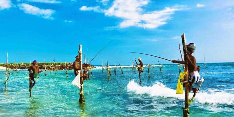 Galle Day Trip - River Safari, Sea Turtle & Stilt Fishermen - Entering Galle Fort: Portuguese roots, Dutch walls, and an easy start