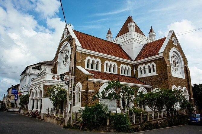 Galle Fort Tour - Inside the Colonial Churches: Anglican and British Style Meets Older Dutch Faith