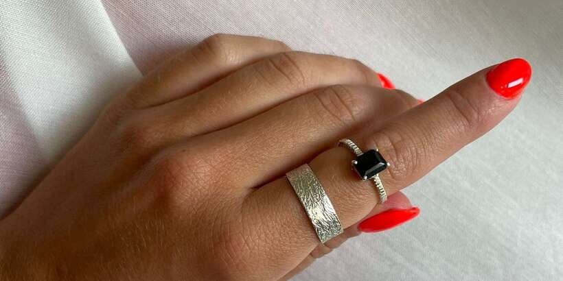 Galle: Traditional Jewelry Making Workshop with Transfers - Choosing Your Ring and Stones: Custom Means Real Decisions