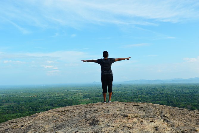 Guided Hike & Picnic with an Amazing View on Pidurangala Rock - The Summit Picnic: Where the View Finally Gets Your Full Attention