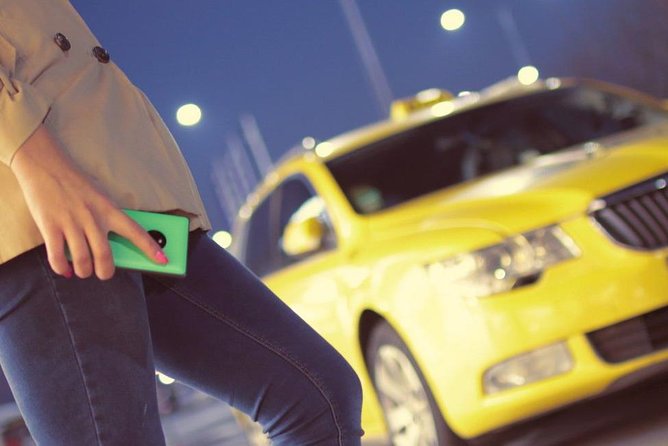 Hikkaduwa to Colombo Airport - Dropping you at Colombo airport: where you meet the driver