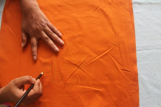 Interactive Batik Workshop and Lessons in Sri Lanka - The Real Craft Session: Fabric Choice to Final Waxwork