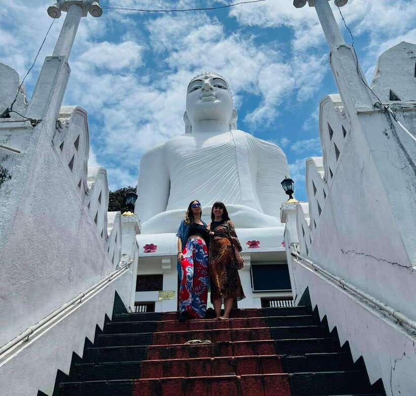 Kandy City Day Tour from Colombo, Negombo or Katunayake - Kandy View Point and Kandy Lake: The City Hits You From Above