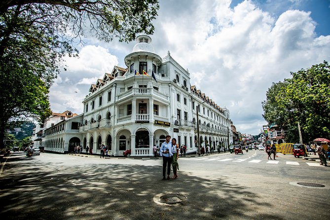 Kandy City Day Tour with a verified tour guide - Kandyan Cultural Centre: watching the dance tradition make sense