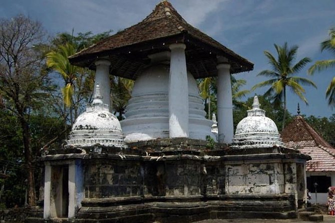 Kandy City Tour - Kandy Lake stroll: where the day slows down
