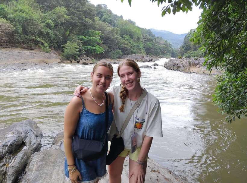 Kandy City Tour by Tuk Tuk with hotel Pickup and Dropoff - Wood carving house, Big Buddha statue, and the photo stop