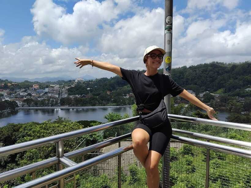Kandy City Tour by Tuk Tuk with hotel Pickup and Dropoff - Ceylon Gem Museum and the cultural dance programme: the story ends with music