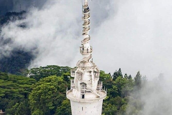 Kandy City Tour & Famous Ambuluwawa Tower with Friendly Chauffeur - Key points before you go