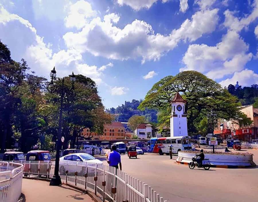 Kandy: Local Guided City Explore by Tuk Tuk - Why a Kandy tuk tuk loop fits a half-day schedule
