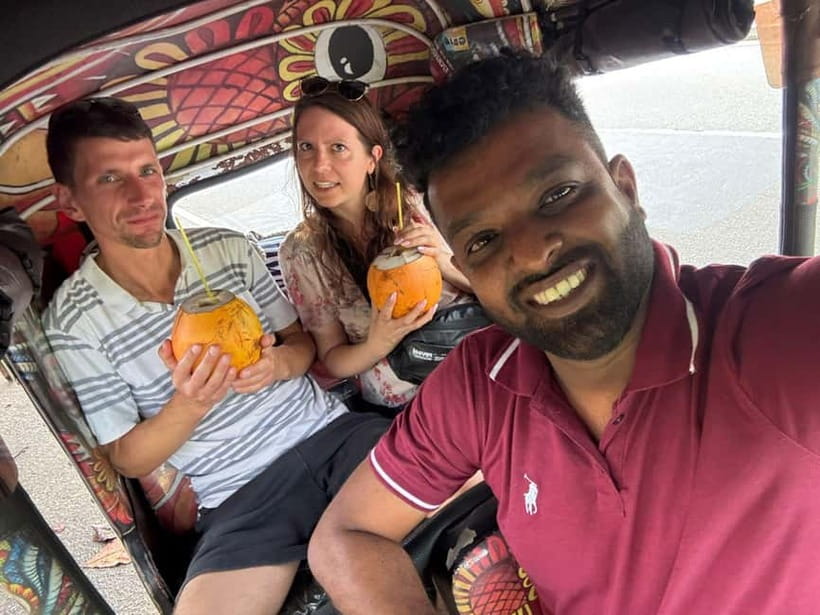 Kandy Private Guided City Day Tour by Local Tuk Tuk - Asgiri Maha Vihara Pirivena, Then Royal Botanical Gardens