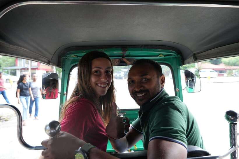 Kandy Private Guided City Tour by Tuk Tuk - Tea Factory Time: How Kandy Slows Down for Tea