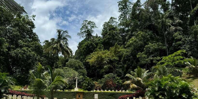 Kandy: Private Guided Tour with Local Highlights by Tuk Tuk - Why a private tuk tuk feels like the right pace for Kandy