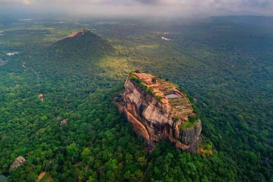 Kandy: Sigiriya and Dambulla Day Trip with Tuk Tuk Ride - The rest of the day: scenic drive, free time, and that extra sightseeing hour