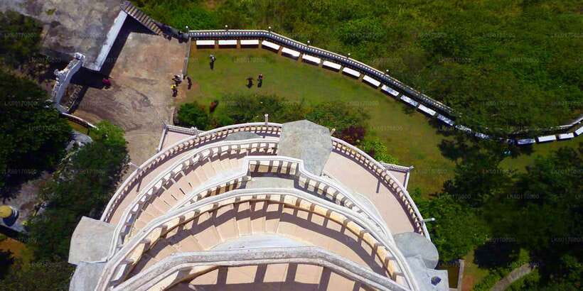 Kandy To Ambuluwawa Tower Day Tour - A Kandy day tour that actually makes sense