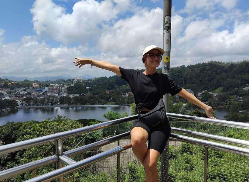 Kandy to Ambuluwawa Tuk Tuk Tour - Royal Botanic Gardens, Peradeniya: Your Calm Break in the Middle