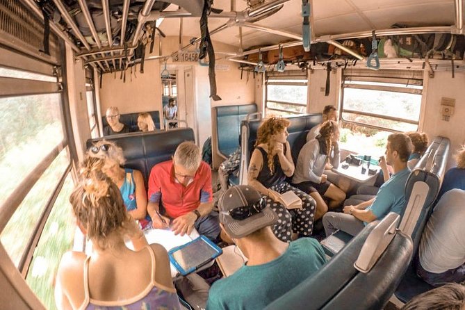 Kandy to Ella train ride on (Train No: 1005 "Podi Menike") - Key things to know before you board Podi Menike (Train No. 1005)