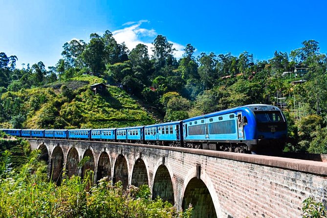 Kandy to Ella train ride on (Train No: 1005 "Podi Menike") - Timing and route: how the day flows from Kandy toward Ella