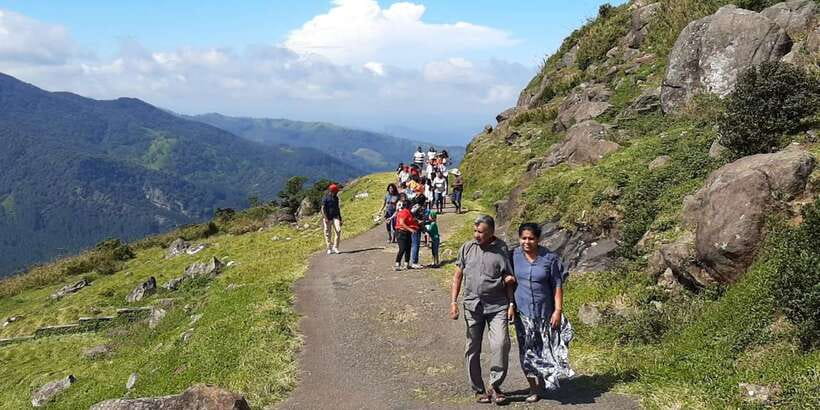 Kandy to Knuckles: Overnight Trekking & Hiking Adventure - What to bring, and how to avoid the common mistakes