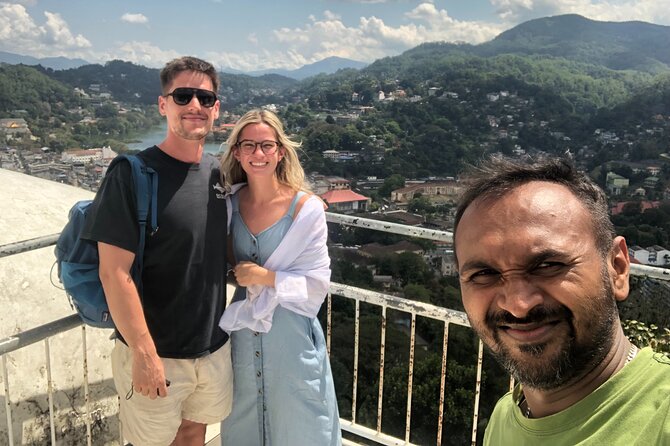 Kandy TukTuk tour with Local Tour Guide - A private tuk-tuk day that saves your energy