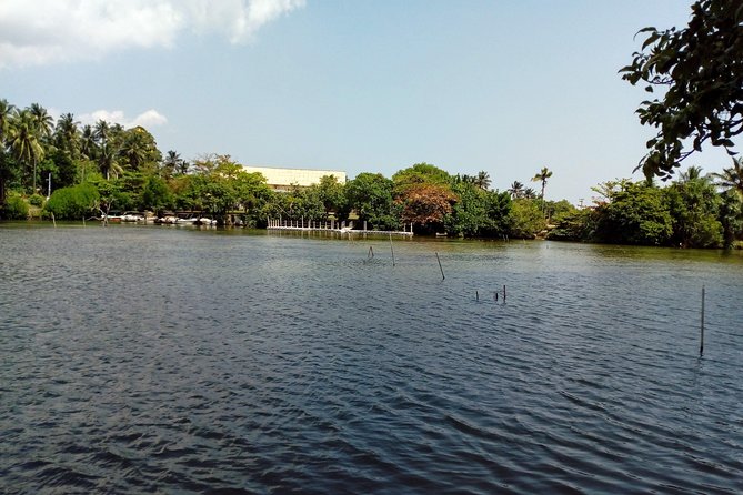 Koggala Lake Boat Tour - The Coastal Pickup Circuit, and Why Those Short Stops Matter