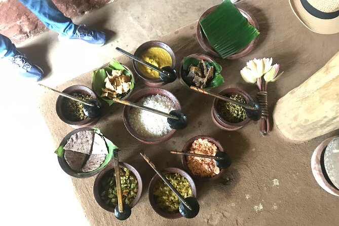Multi Day Private Tour Around Sri Lanka with our Personal Driver - Day 3 From Dambulla’s golden Buddha to Kandy’s Sacred Tooth temple
