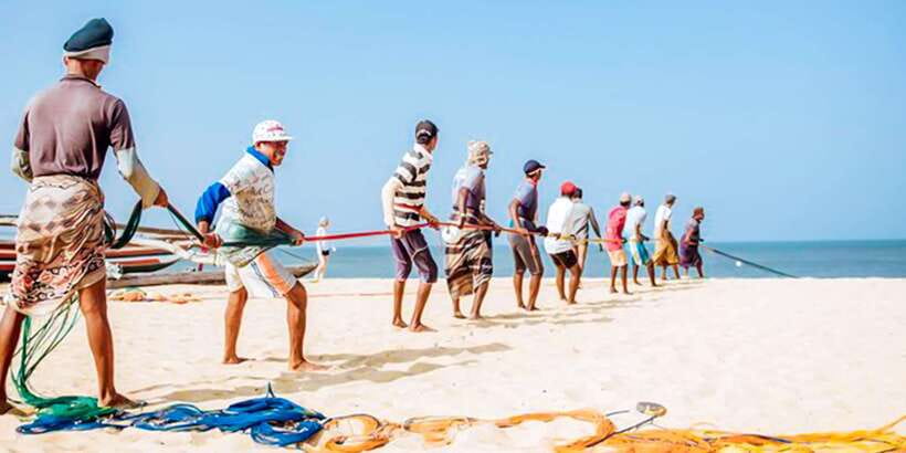 Negombo: Fishing Village Highlights Private Tour by Tuk Tuk - A tuk-tuk loop that fits Negombo’s scale
