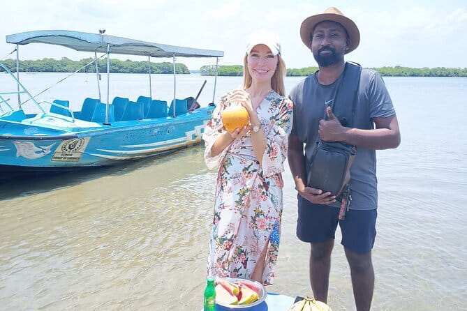 Negombo Lagoon Boat Safari Hotel Pickup(Monkey,Mangrove) - Key highlights at a glance