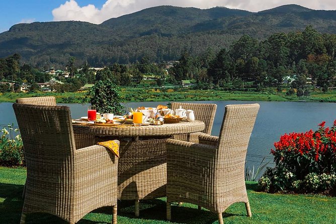 Nuwara Eliya from Kandy by Train - Kandy to Nanu Oya Train: the views you actually plan your day around