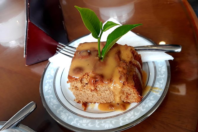 Nuwara Eliya Tea factory and waterfall tour - Why This Works So Well in Nuwara Eliya