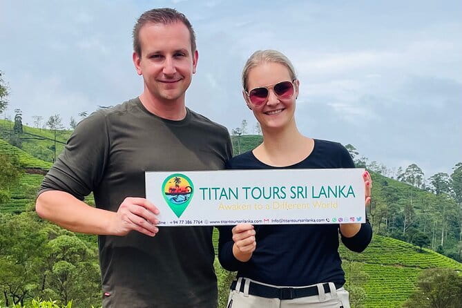 Nuwara Eliya Tours - Bomburuella and Ramboda waterfalls: photo time plus a reality check