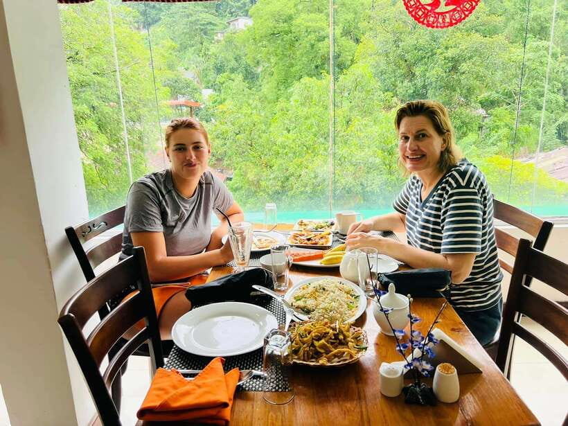 Pinnawala Day Tour from Kandy (Private tour ) - From Kandy to Pinnawala, with the real Sri Lanka stops in between
