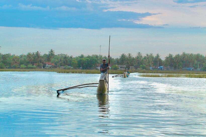 Pottuvil Lagoon Eco Tour : Mangrove Adventure in Arugam Bay - Who This Tour Fits Best in Arugam Bay