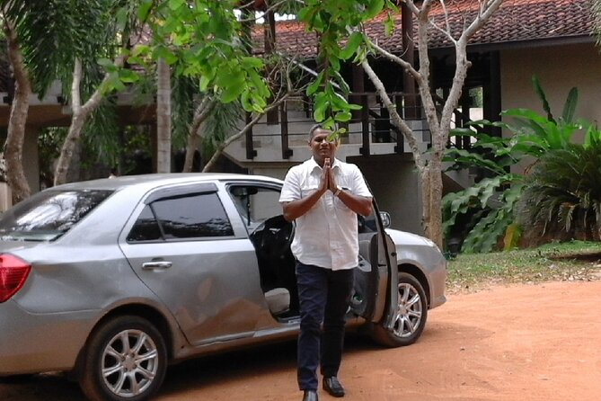 Private arrival transfer from the Airport to your booked hotel in Negombo - Bandaranaike meet-and-greet: what you get when you arrive