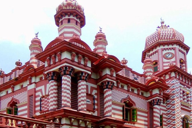 Private Colombo City Tour by Sri Lanka Private Drivers - Colombo National Museum: A Better Midday Option Than You’d Think