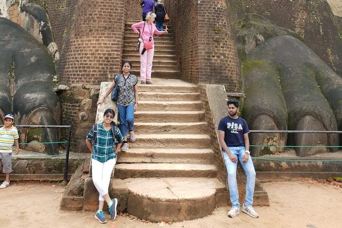Private Dambulla Sigiriya Tour from Kandy with Lunch - Dambulla Cave Temple: Icon-Filled Caves With Short, Focused Time