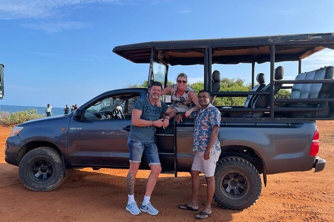 Private Day Tour in Yala National Park with Lunch - Stop inside Yala: what your safari window feels like